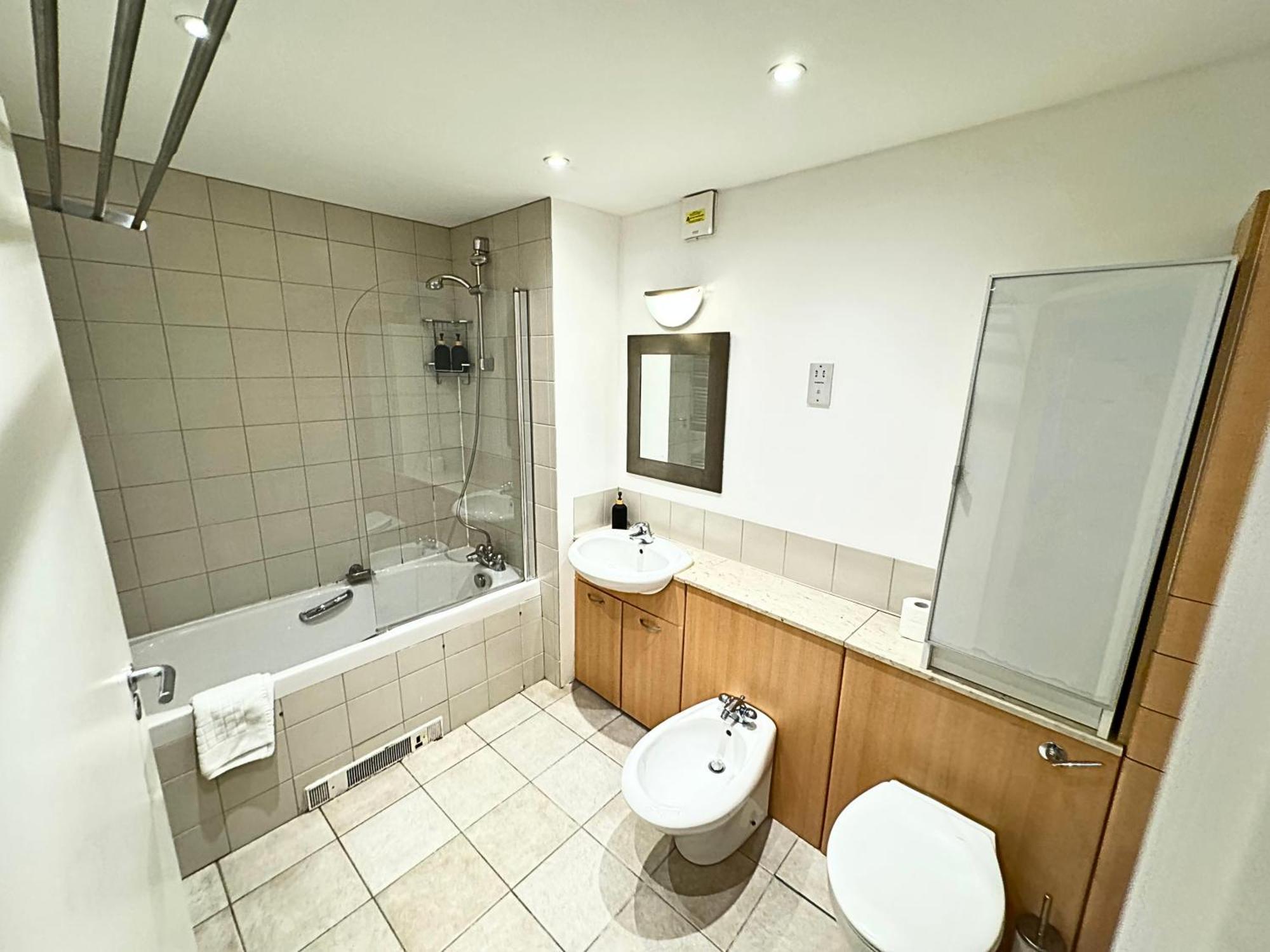 The Heart Of Kensington Mews - 3 Bedrooms House-Private Entrance-Hyde Park Walk Away-Green Park 9 Minutes Underground- The Best Of London With Glamour Of Kensington 외부 사진