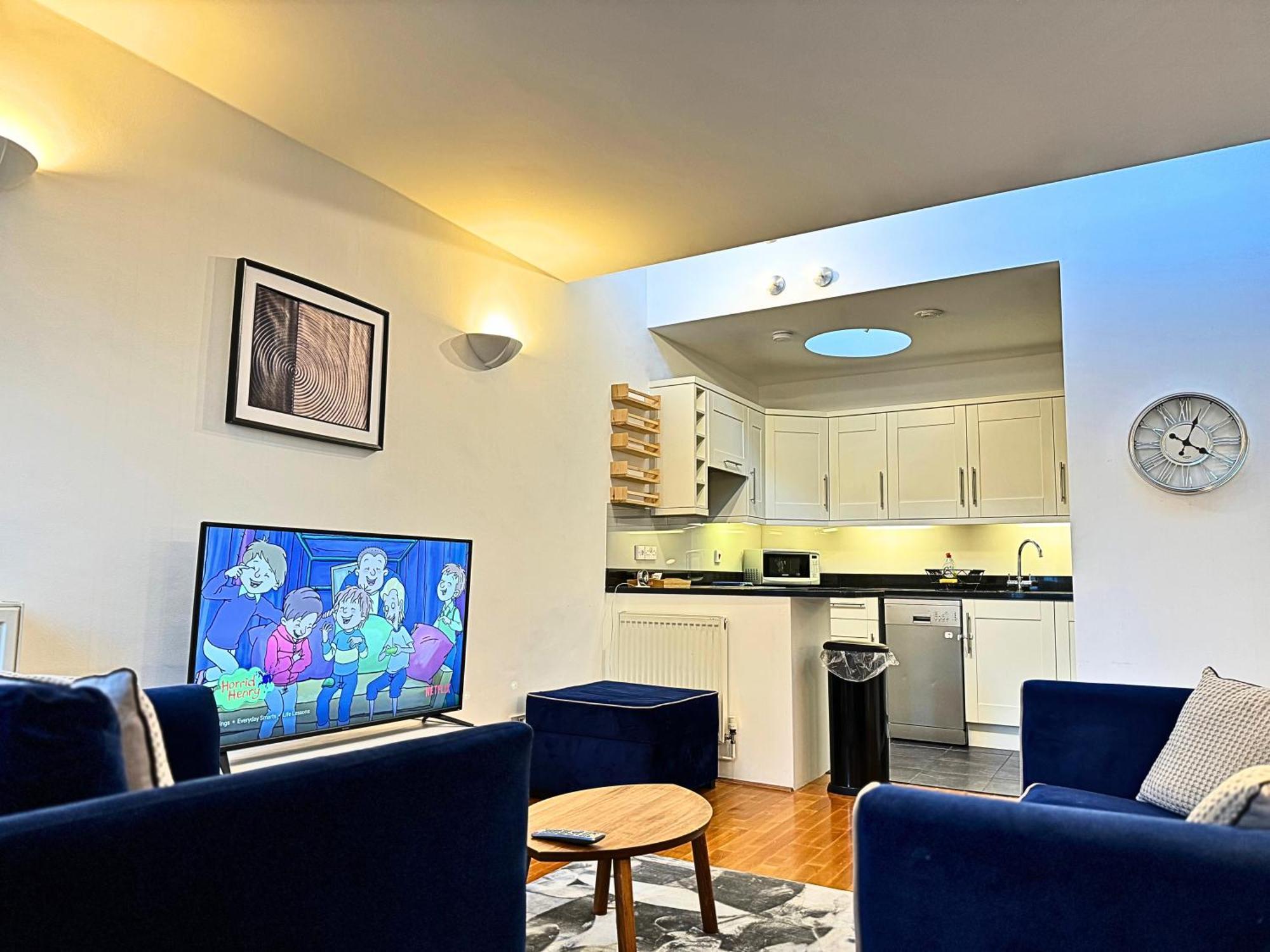 The Heart Of Kensington Mews - 3 Bedrooms House-Private Entrance-Hyde Park Walk Away-Green Park 9 Minutes Underground- The Best Of London With Glamour Of Kensington 외부 사진