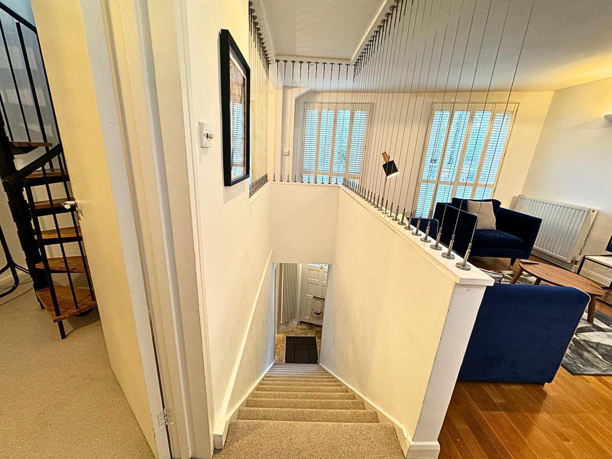 The Heart Of Kensington Mews - 3 Bedrooms House-Private Entrance-Hyde Park Walk Away-Green Park 9 Minutes Underground- The Best Of London With Glamour Of Kensington 외부 사진